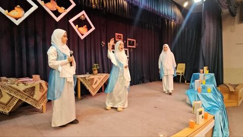 ویژه برنامه‌ی " آواز واژه‌ها، شهریار دل‌ها" کانون استان اصفهان به روایت تصویر