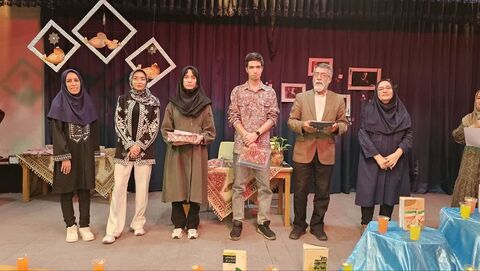 ویژه برنامه‌ی " آواز واژه‌ها، شهریار دل‌ها" کانون استان اصفهان به روایت تصویر