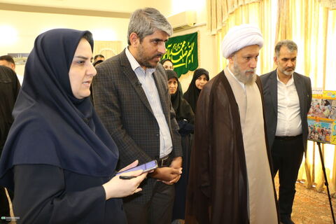 دیدار مربیان و کارکنان کانون فارس با امام جمعه شیراز به مناسبت پایان تابستان و شروع سال تحصیلی جدید