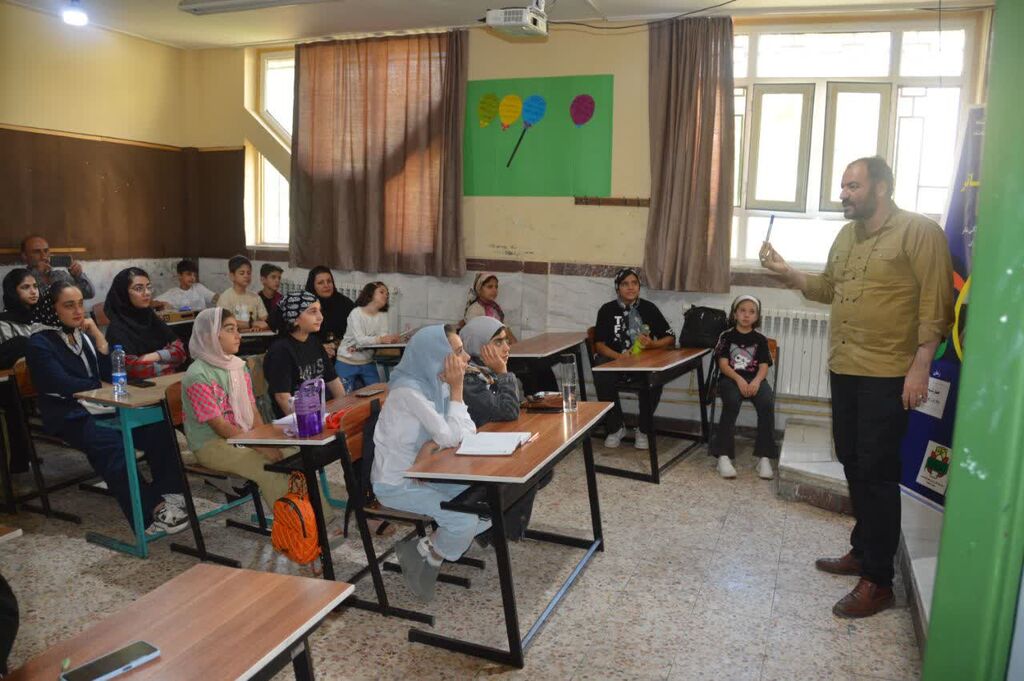 کارگاه بازیگری و تئاتر در مرکز پاوه برگزار شد