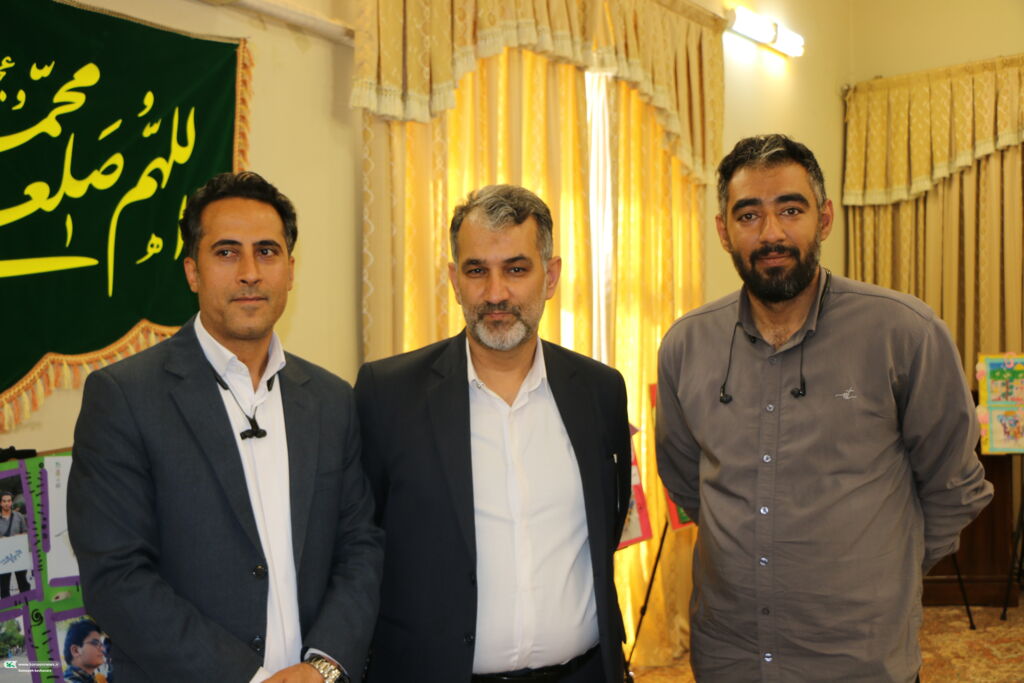 دیدار مربیان و کارکنان کانون فارس با امام جمعه شیراز به مناسبت پایان تابستان و شروع سال تحصیلی جدید