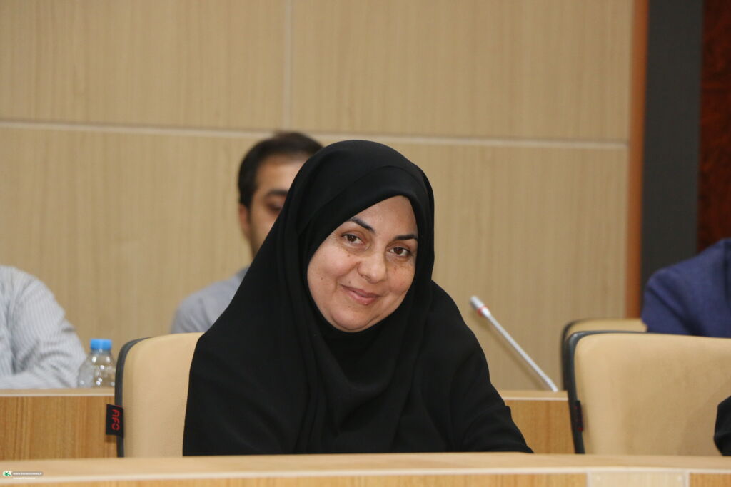 دیدار مربیان و کارکنان کانون فارس با امام جمعه شیراز به مناسبت پایان تابستان و شروع سال تحصیلی جدید