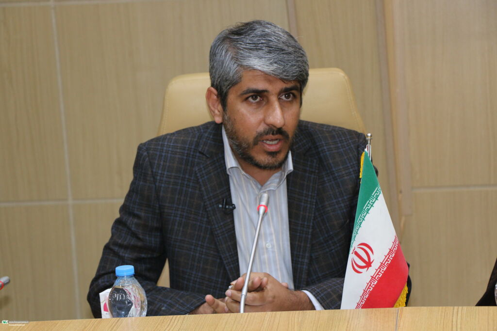 دیدار مربیان و کارکنان کانون فارس با امام جمعه شیراز به مناسبت پایان تابستان و شروع سال تحصیلی جدید