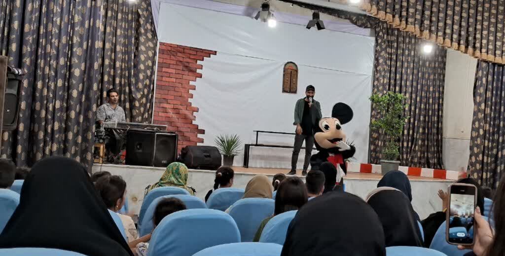 مرکز فرهنگی هنری کنگاور میزبان "محله شاد" شد