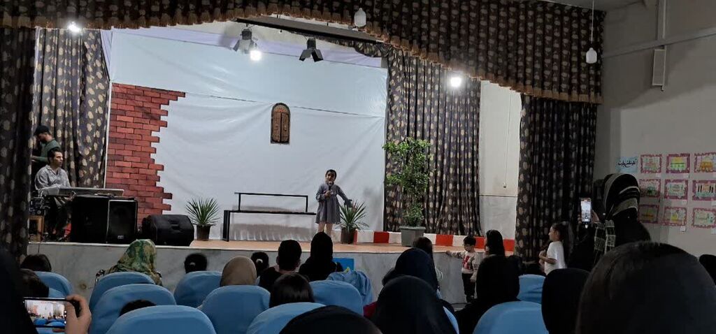 مرکز فرهنگی هنری کنگاور میزبان "محله شاد" شد