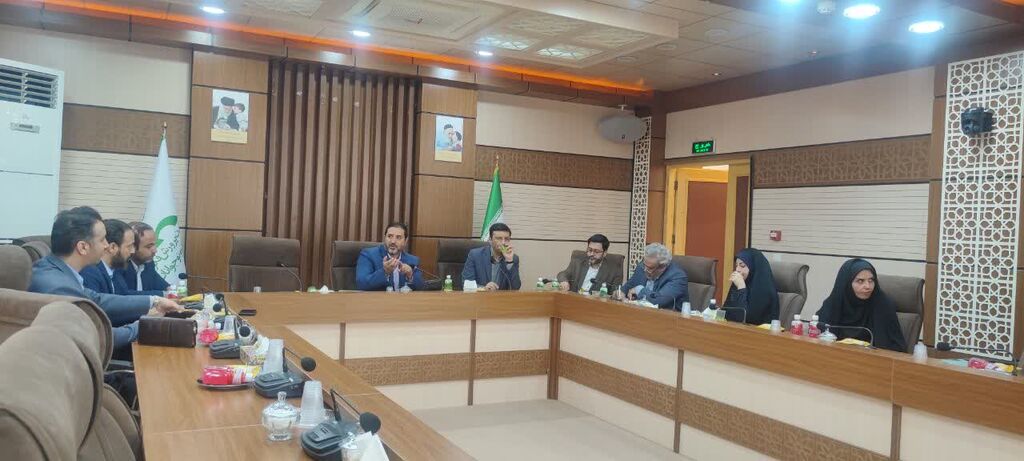 در آستانه هفته ی ملی کودک، بازدید اعضای شورای شهر و مسئولان شهرداری از مجتمع فرهنگی هنری کانون واقع در  پردیسان