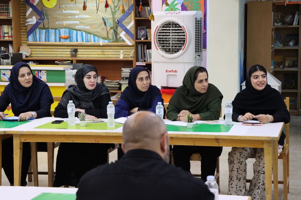 پنجمین باشگاه کتابخوانی کانون استان تهران