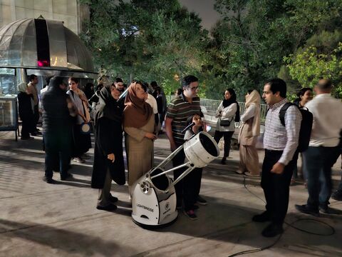 رصد سیاره زحل در رصدخانه زعفرانیه(مرکز۱۶)