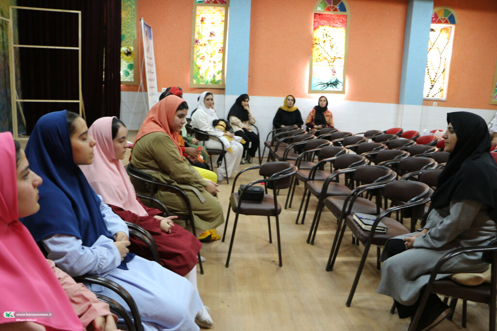 «قصه شهر قصه» درسی از استقلال برای نسل جوان با نگاه نقادانه کارشناس کانون سمنان