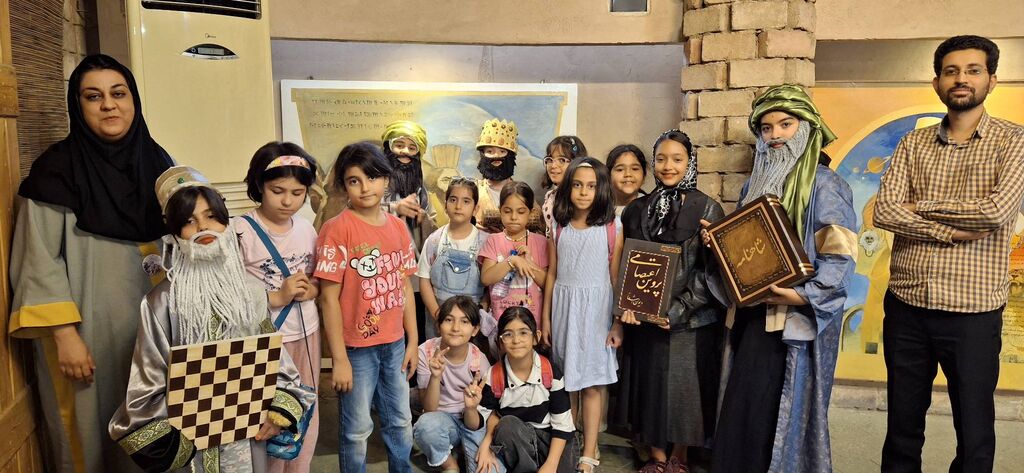 سفر به دل تاریخ از مرکز ۴۳ کانون استان تهران