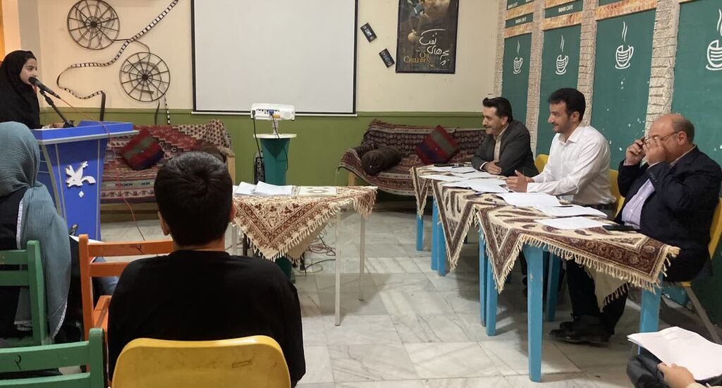 برگزاری مرحله نهایی دومین لیگ گلستانخوانی در کانون کرمانشاه