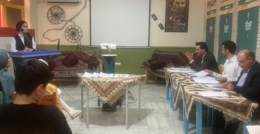 برگزاری مرحله نهایی دومین لیگ گلستانخوانی در کانون کرمانشاه