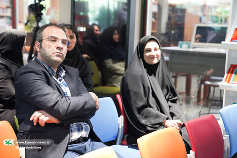 آیین رونمایی از کتاب‌های جدید کانون در کتابخانه مرجع