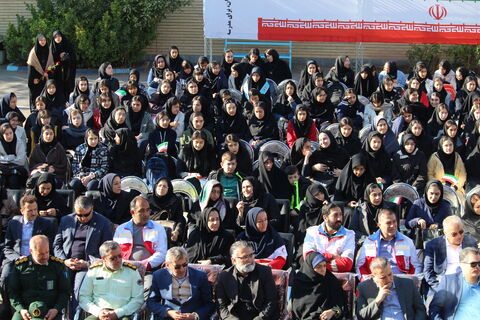 ویژه برنامه آغاز سال تحصیلی و هفته دفاع مقدس با حضور  مدیرکل کانون استان ،مسئولین استانی و  وزیر محترم راه و شهرسازی درتبریز