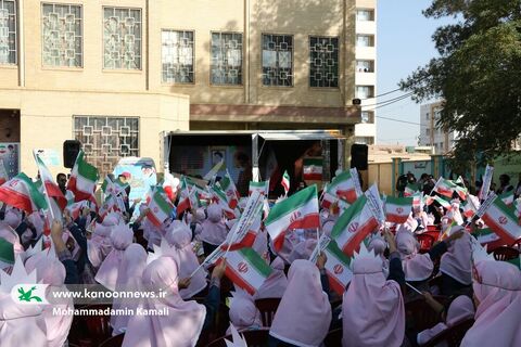 حضور مدیرکل کانون در جشن آغاز سال تحصیلی