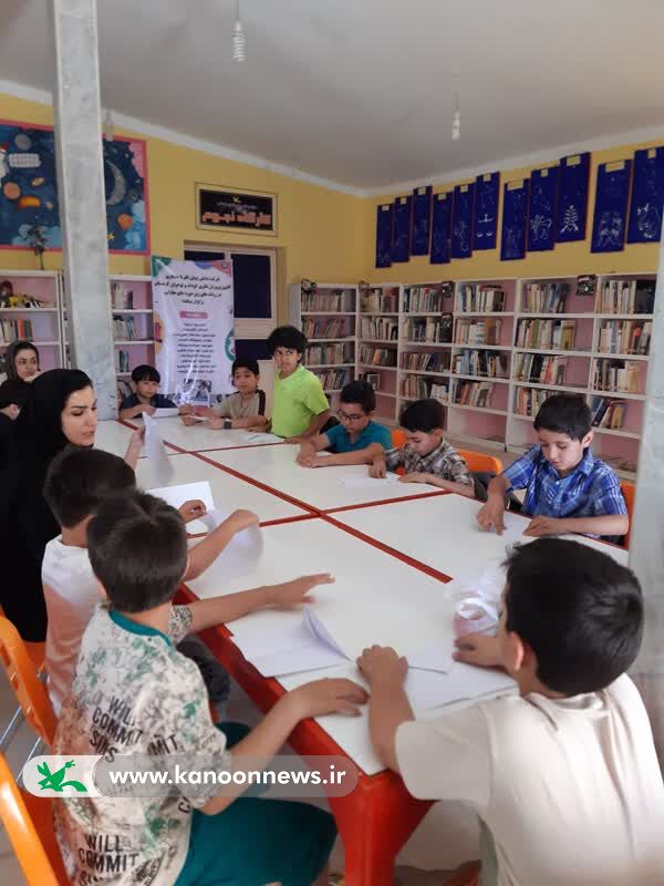مسابقه نقاشی خانوادگی با محوریت «بانوی ایرانی؛ مسئولیت‌پذیر و مادری مهربان» در کردستان