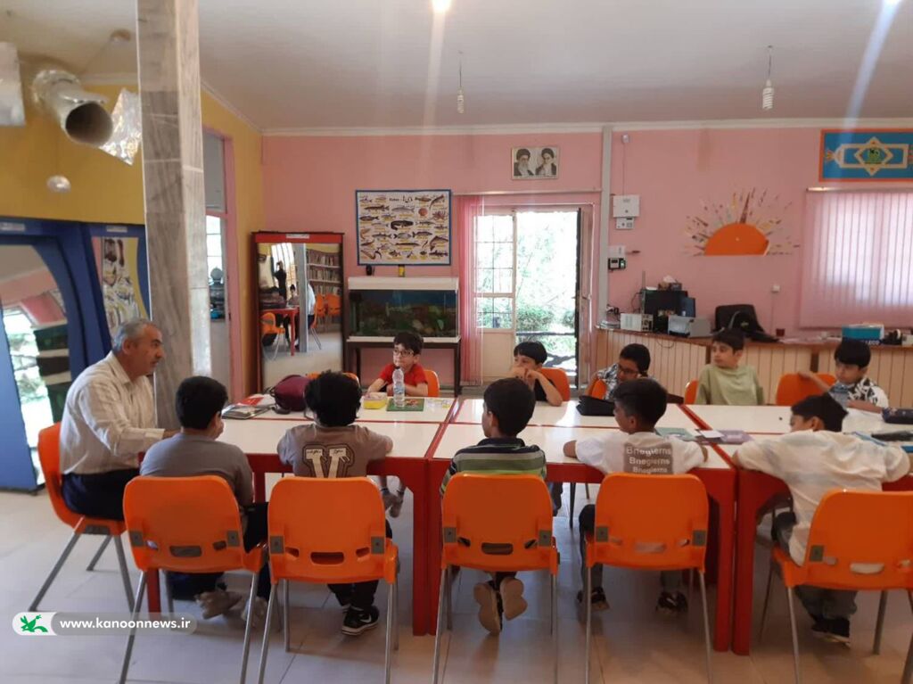 مسابقه نقاشی خانوادگی با محوریت «بانوی ایرانی؛ مسئولیتپذیر و مادری مهربان» در کردستان