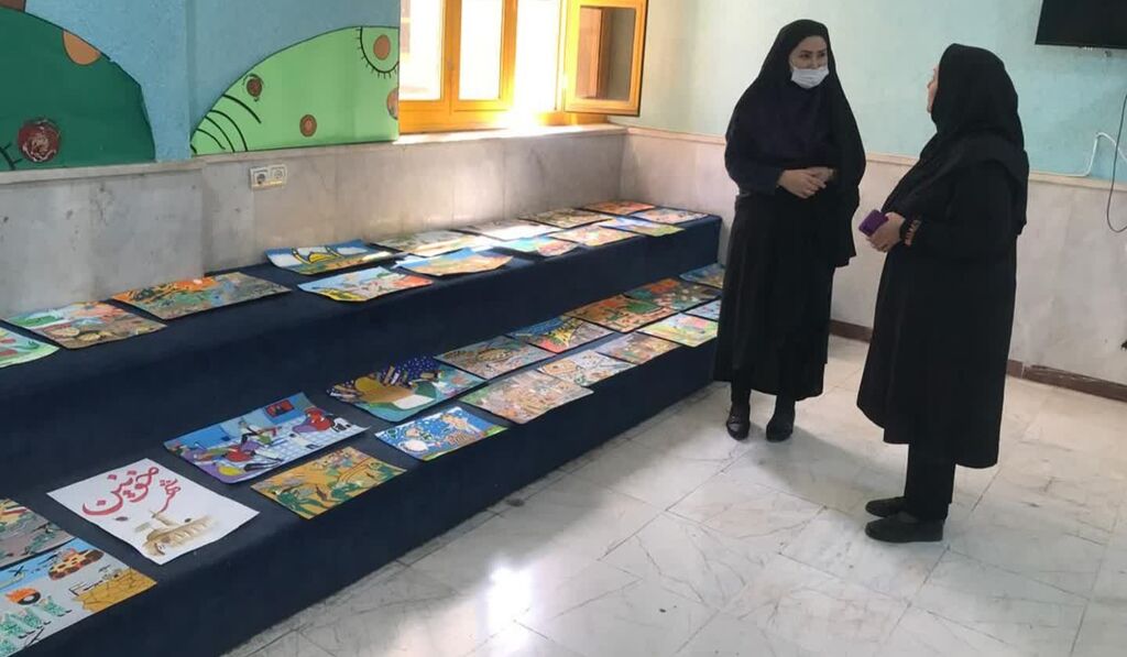 نمایشگاه آثار جشنواره رنگ و رهایی در مرکز فرهنگی و هنری آفرینش کرمانشاه