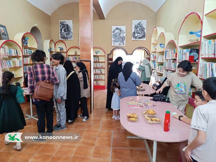 مراسم پایانی کارگاههای تابستانی در مرکز فرهنگیهنری شماره یک کرمان برگزار شد