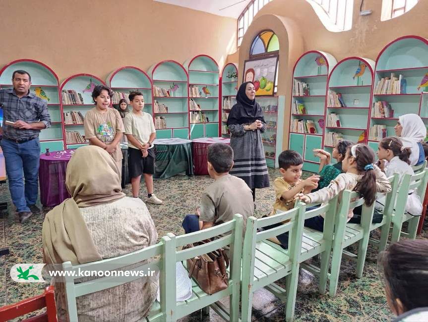 مراسم پایانی کارگاههای تابستانی در مرکز فرهنگیهنری شماره یک کرمان برگزار شد