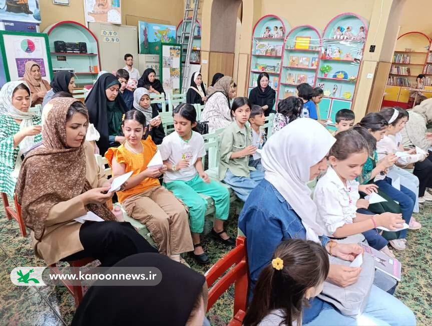 مراسم پایانی کارگاههای تابستانی در مرکز فرهنگیهنری شماره یک کرمان برگزار شد