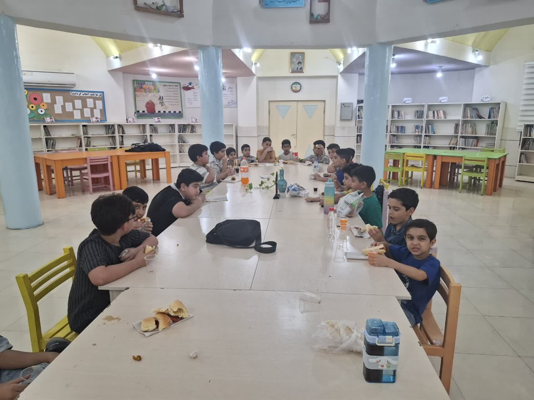 جشن پایان فعالیتهای تابستانی کودکان و نوجوانان مرکز مجتمع فرهنگی هنری اهواز