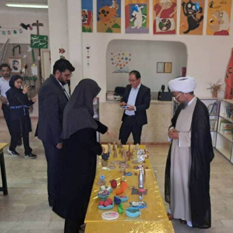 مرکزفرهنگی‌هنری کانون هشجین