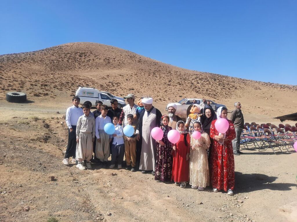 به صدا درآمدن زنگ آغاز سال تحصیلی در عشایر ایل نیازی با پیک امید کانون همدان