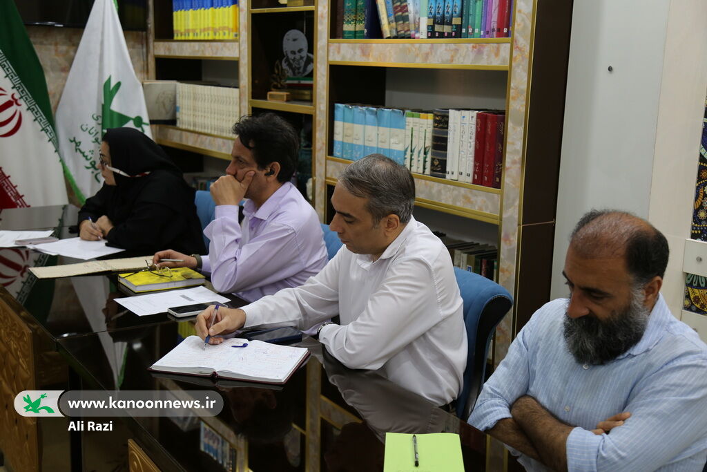 نشست برنامه ریزی هفته ملی کودک استان بوشهر برگزار شد