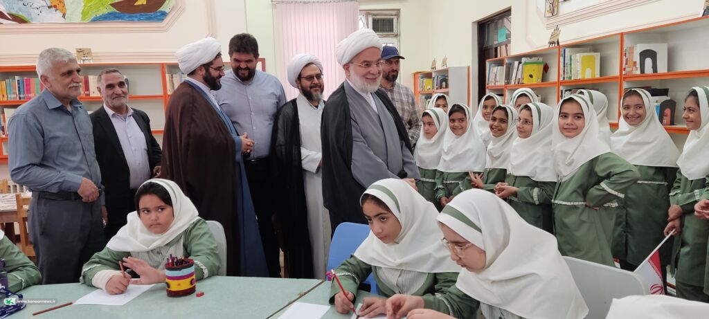 بازدید نماینده ولیفقیه و هیئت همراه از کانون پرورش فکری کودکان و نوجوانان سریش آباد