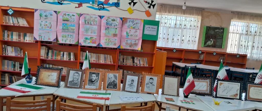 بازگشایی نمایشگاه آثار هنری دفاع مقدس در مرکز کنگاور