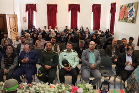 جشن امضای دو کتاب رویای یک روز پاییزی و از کوه‌های سربی تا دماوند