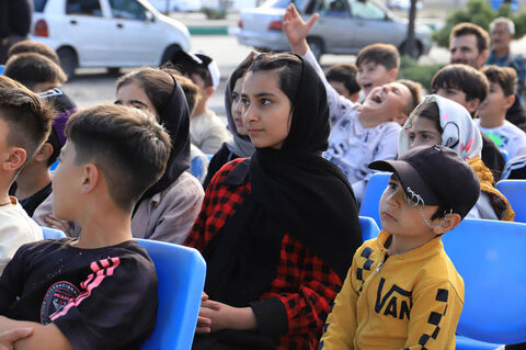 نمایش «هیولیا» با تماشاخانه سیار کانون در سرعین و اردبیل روی صحنه رفت
