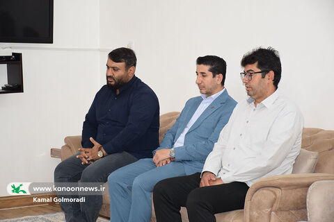 تجلیل مدیرکل کانون لرستان از فرزندان شهید عباس پیریایی