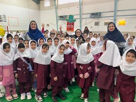 اجرای برنامه های شاد توسط کانون هرمزگان