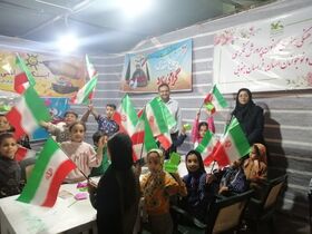نمایشگاه دفاع مقدس با رنگ و بوی کودکی