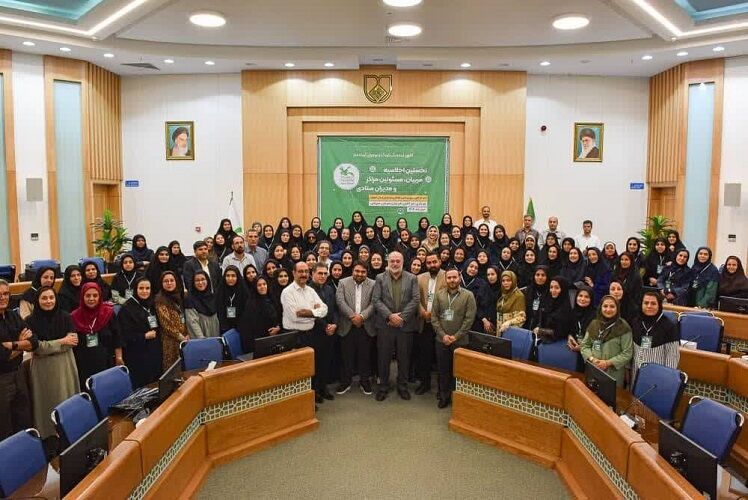گردهمایی کارکنان، کارشناسان، مسوولان مراکز و مربیان کانون پرورش فکری کودکان و نوجوانان استان اصفهان به روایت تصویر/ بخش دوم برپایی گردهمایی مسئولان و مربیان کانون اصفهان برای توسعه فعالیتهای کودکمحور