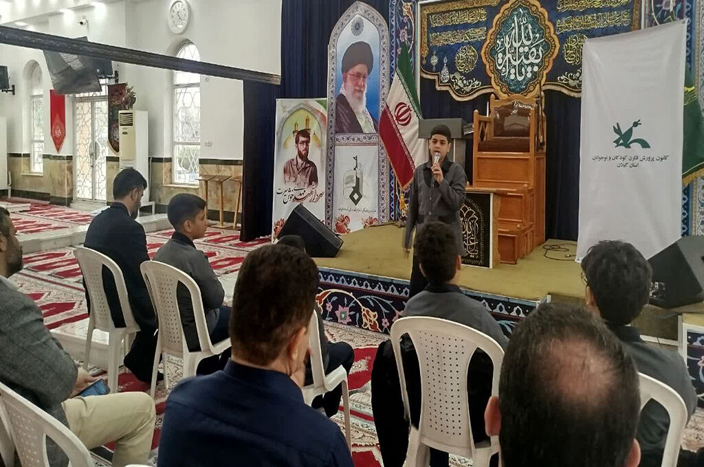 اعضای نوجوان کانون گیلان با شهیدان پیمانی دوباره بستند