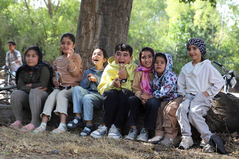 هیولا، لبخندی در قاب نمایش/ اجرای عدالت فرهنگی با سفر تماشاخانه کانون به اوریق و آراللو