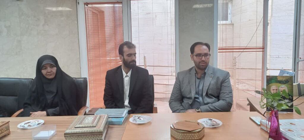 دیدار اعضای کودک کانون همدان با سردار ظفری