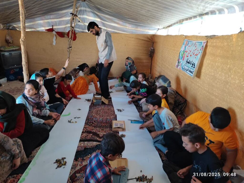 کتاب و قصه در چادرهای عشایری؛ روایت حضور مربیان سیار کانون همدان