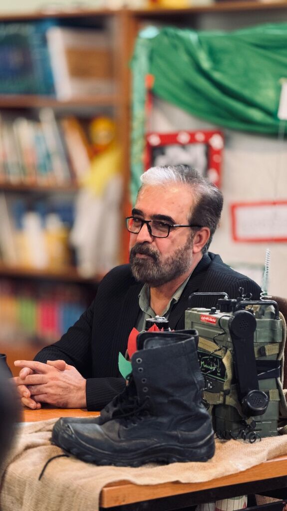 میهمانی قهرمان دفاع مقدس در جمع کودکان و نوجوانان گچساران