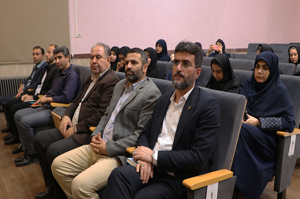 برگزاری نشست هماندیشی مربیان مراکز کانون گیلان