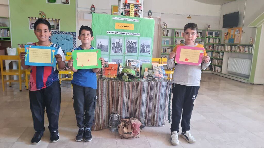 تجدید میثاق اعضای کانون همدان با فرهنگ ایثار و مقاومت در هفته دفاع مقدس