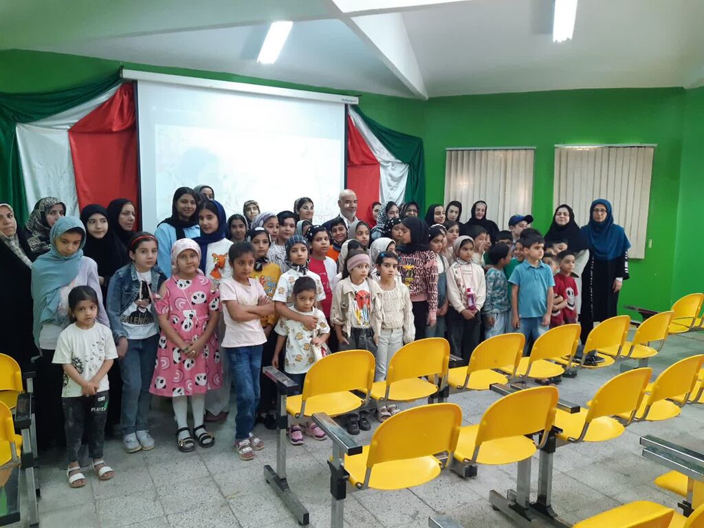 تجدید میثاق اعضای کانون همدان با فرهنگ ایثار و مقاومت در هفته دفاع مقدس