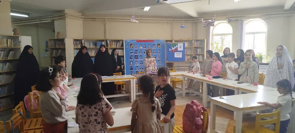 تجدید میثاق اعضای کانون همدان با فرهنگ ایثار و مقاومت در هفته دفاع مقدس