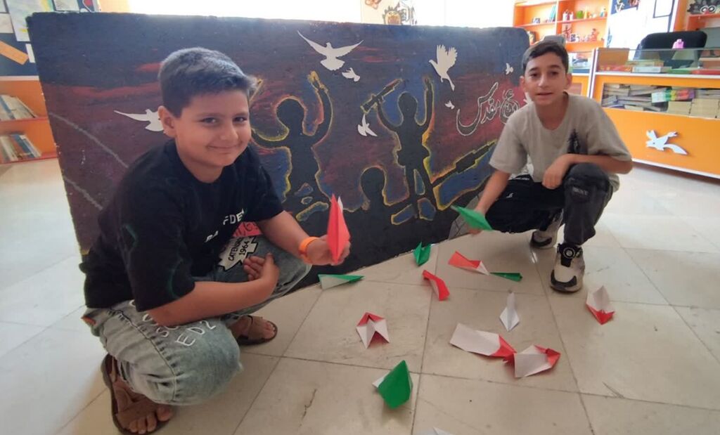 ویژهبرنامههای مرکز شماره ۱۳ کرمانشاه در هفته دفاع مقدس