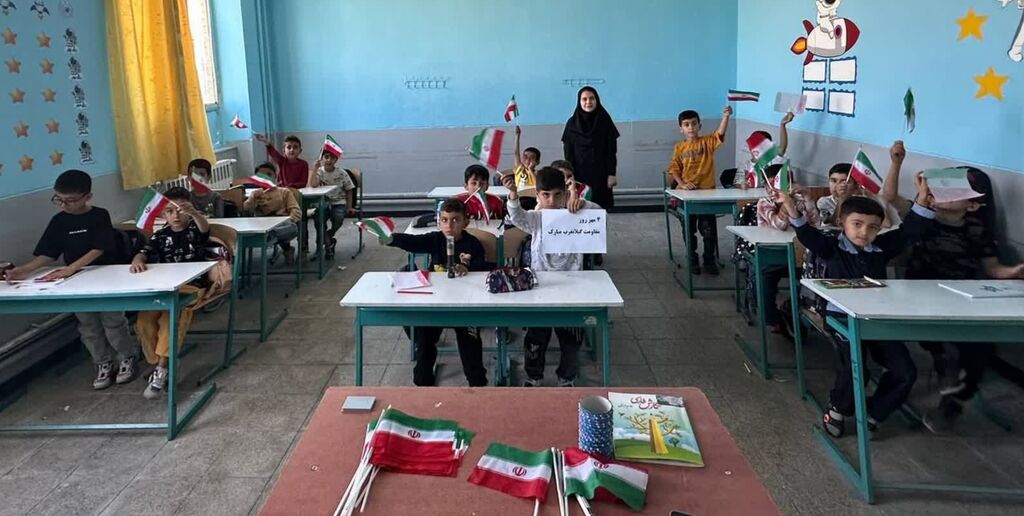 گرامیداشت روز مقاومت گیلانغرب در کانون و مدارس