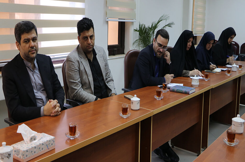 فرهنگ و هنر، ابزار ارتباط با کودک است