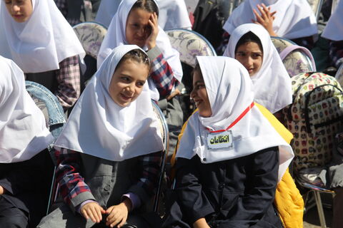 در سومین روز از حضور تماشاخانه سیار کانون در استان آذربایجان شرقی میهمان شهر تبریز بود که با استقبال پرشور کودکان، نوجوانان و خانواده ها هم